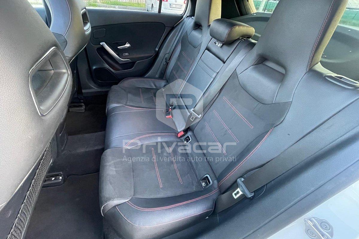 MERCEDES A 180 d Automatic Premium