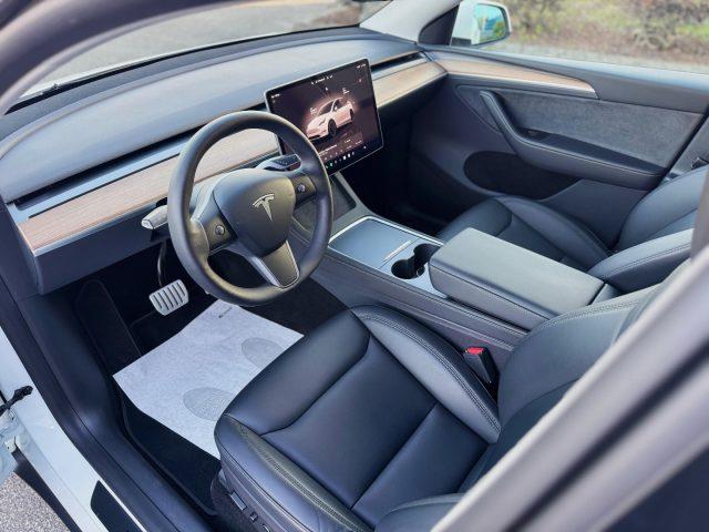 TESLA Model Y PERFORMANCE DUAL MOTOR AWD *UNIPROP*