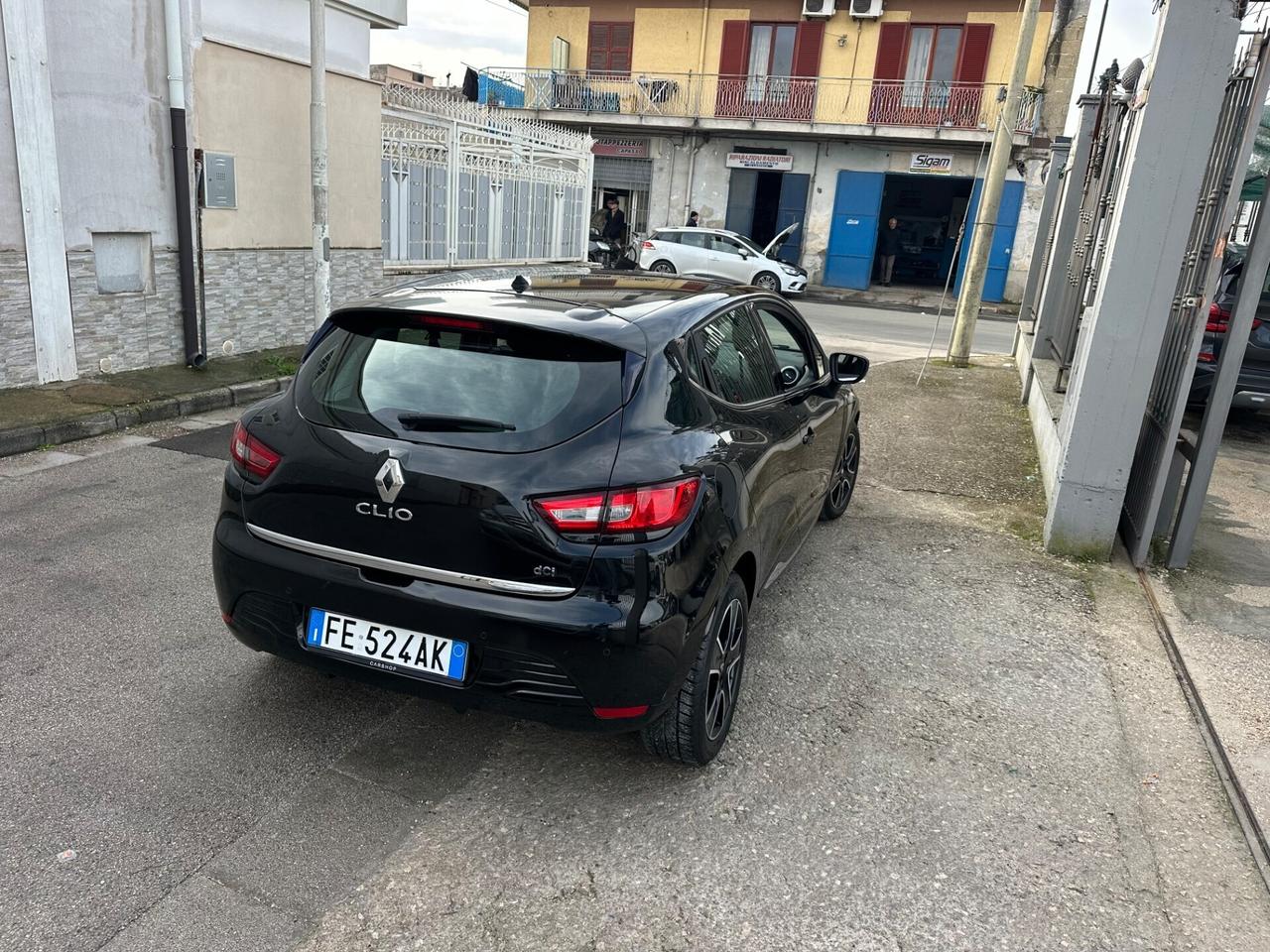 Renault Clio 1.5 Dci 90CV EDC Energy Intens 2016