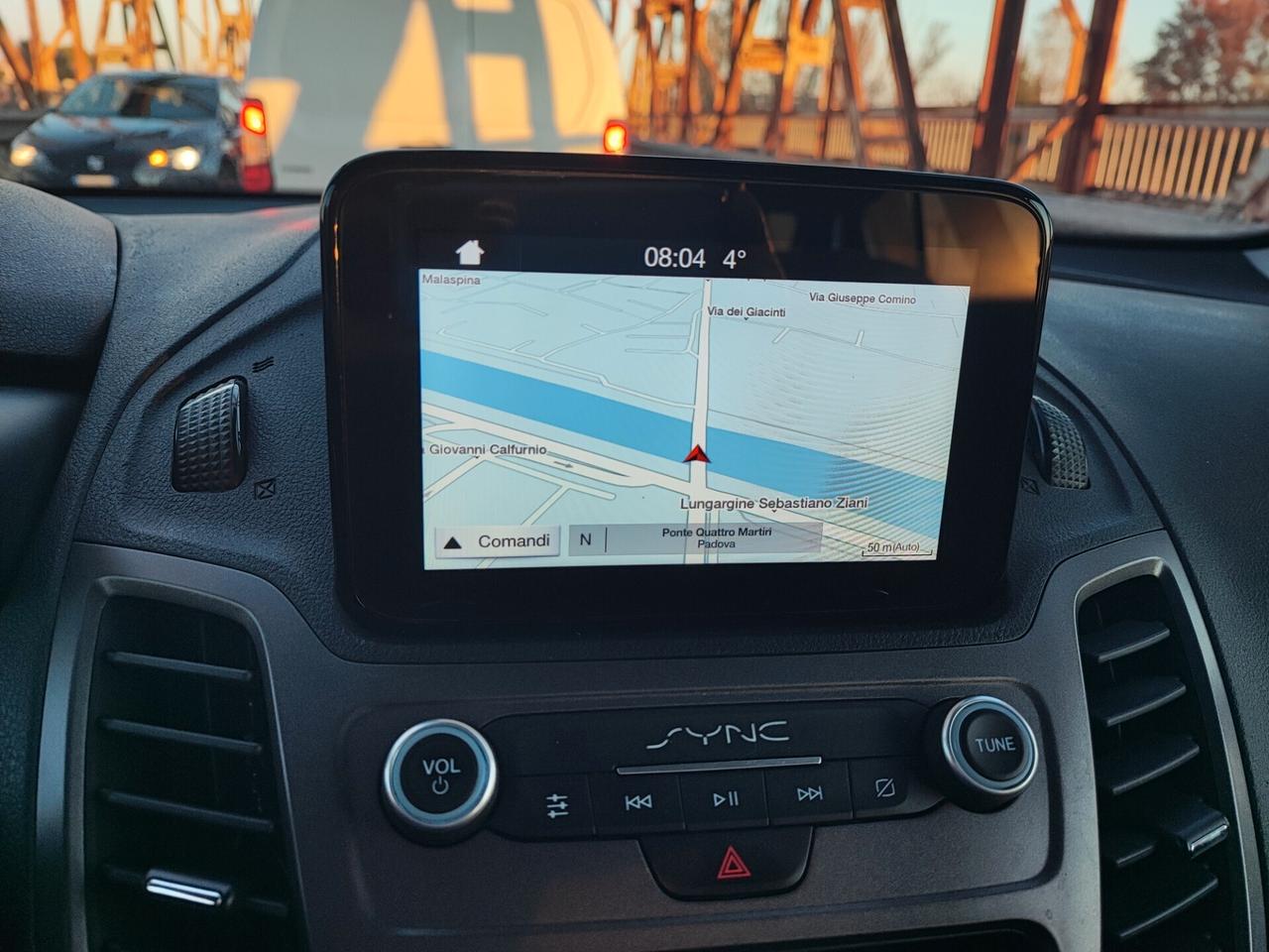 Ford Grand Tourneo Connect Gancio Traino 7 Posti