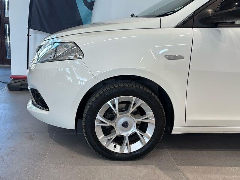 Lancia Ypsilon Ypsilon 1.2 69 CV 5 porte GPL Ecochic Gold