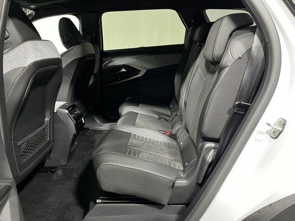 Peugeot 5008 1.2 hybrid GT 136cv e-dcs6