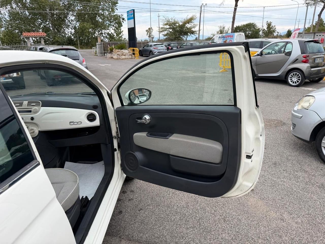 Fiat 500 1.2 BENZ 69CV LOUNGE 2011