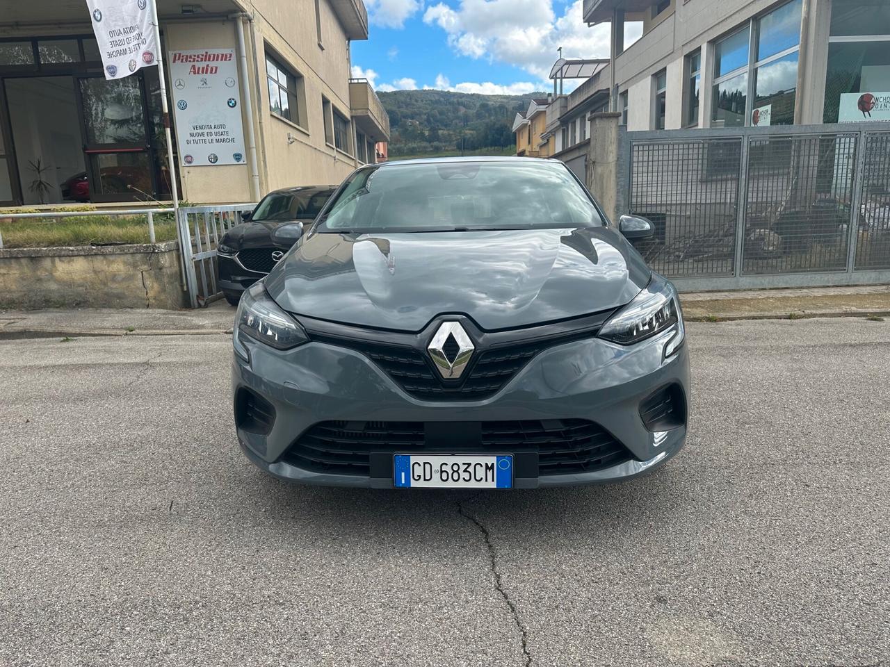 Renault Clio TCe 12V 100 CV GPL 5 porte Life ok neo patentati