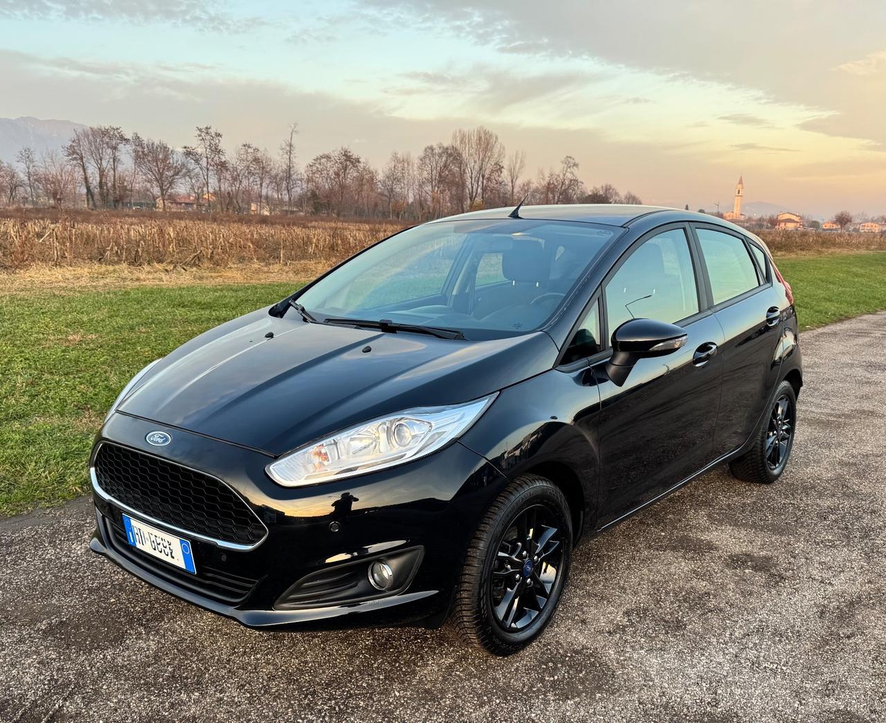 FORD FIESTA 1.0 ECOBOOST BENZINA 5 PORTE NEOPATENTATi