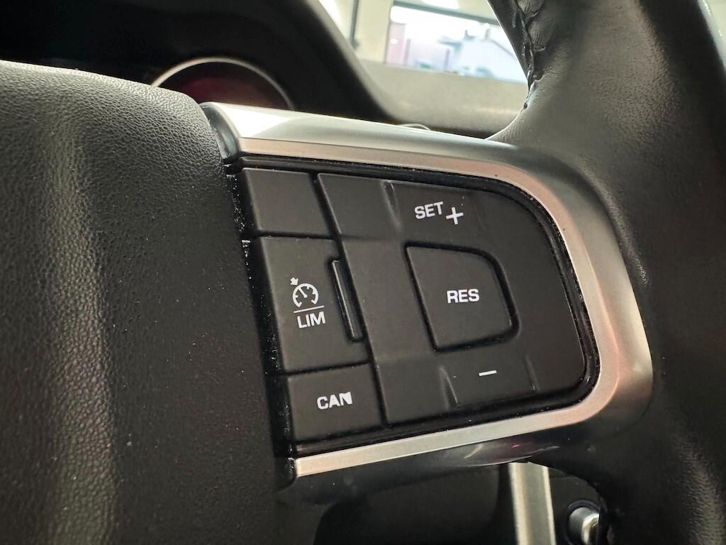 Land Rover Discovery Sport 2.0 TD4 150 CV SE