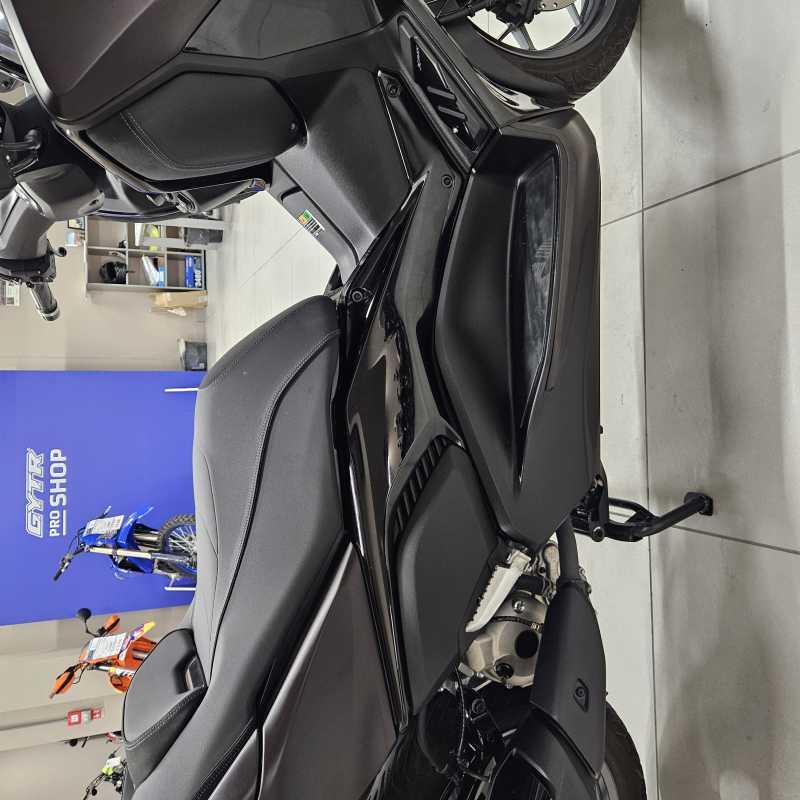 Yamaha X-Max 300 Tech Max - 2025