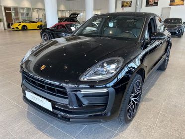 Porsche Macan 2.0 265 cv PDK - IVA Esposta