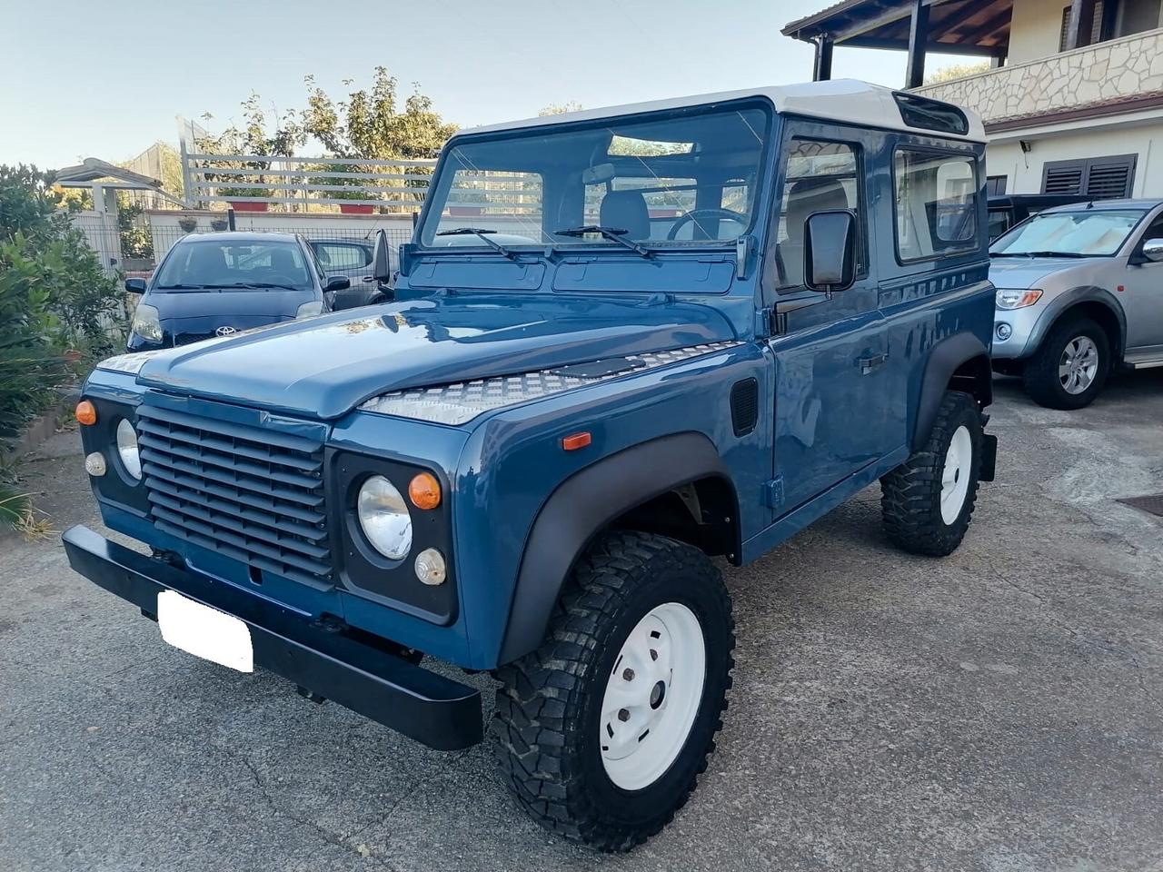 Land Rover Defender 90 - 1990