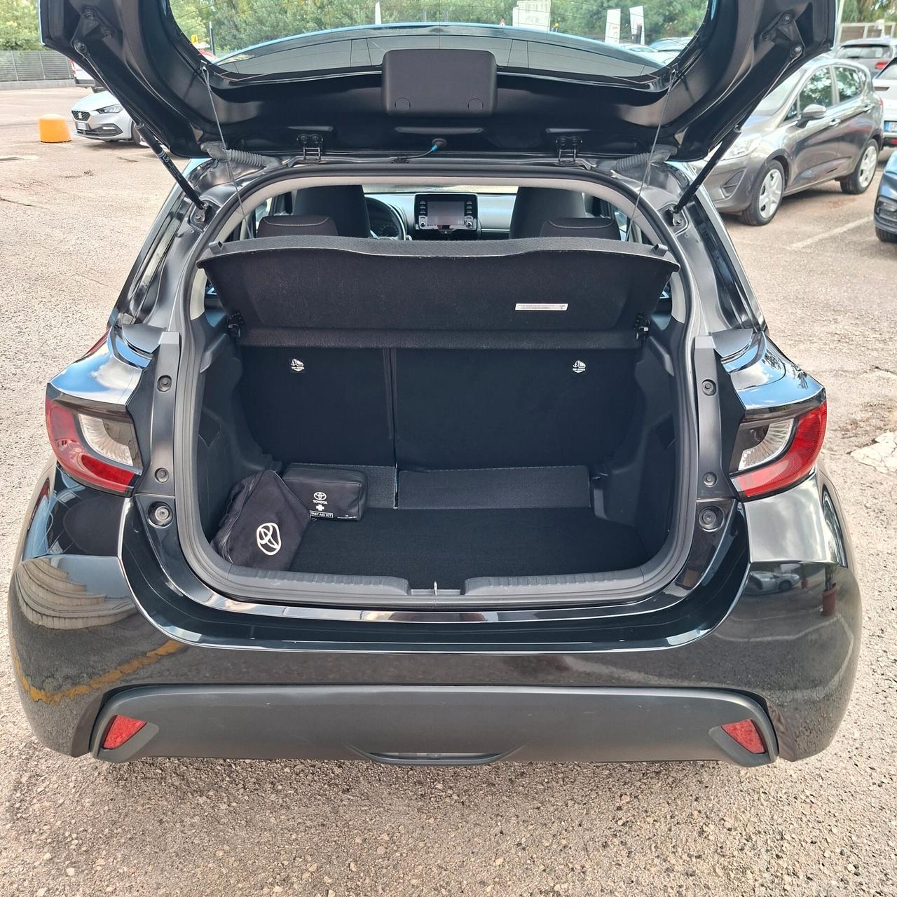 Toyota Yaris 1.5 Hybrid 116cv 5p Business