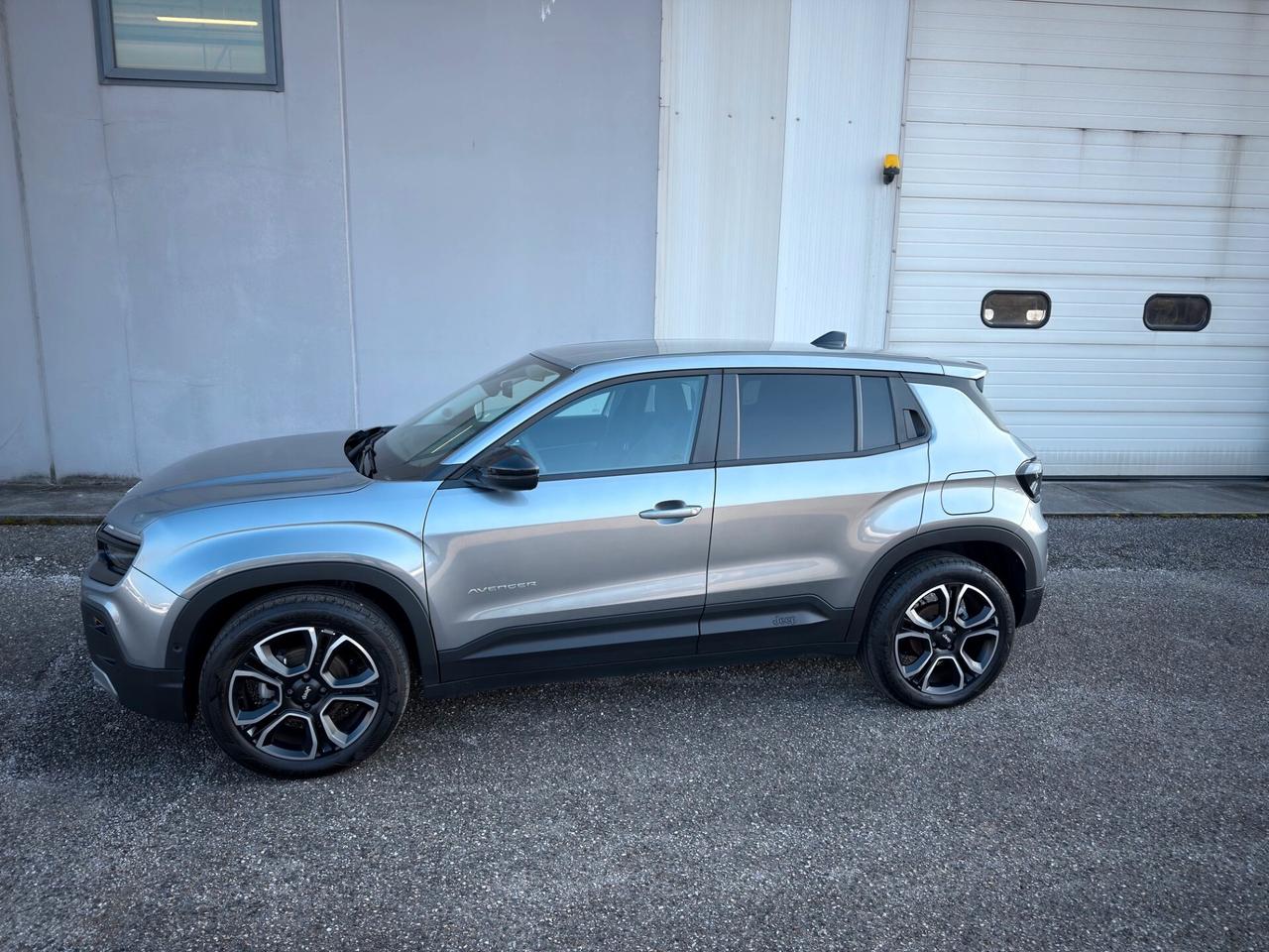 Jeep Avenger 1.2 Turbo 100 CV Summit