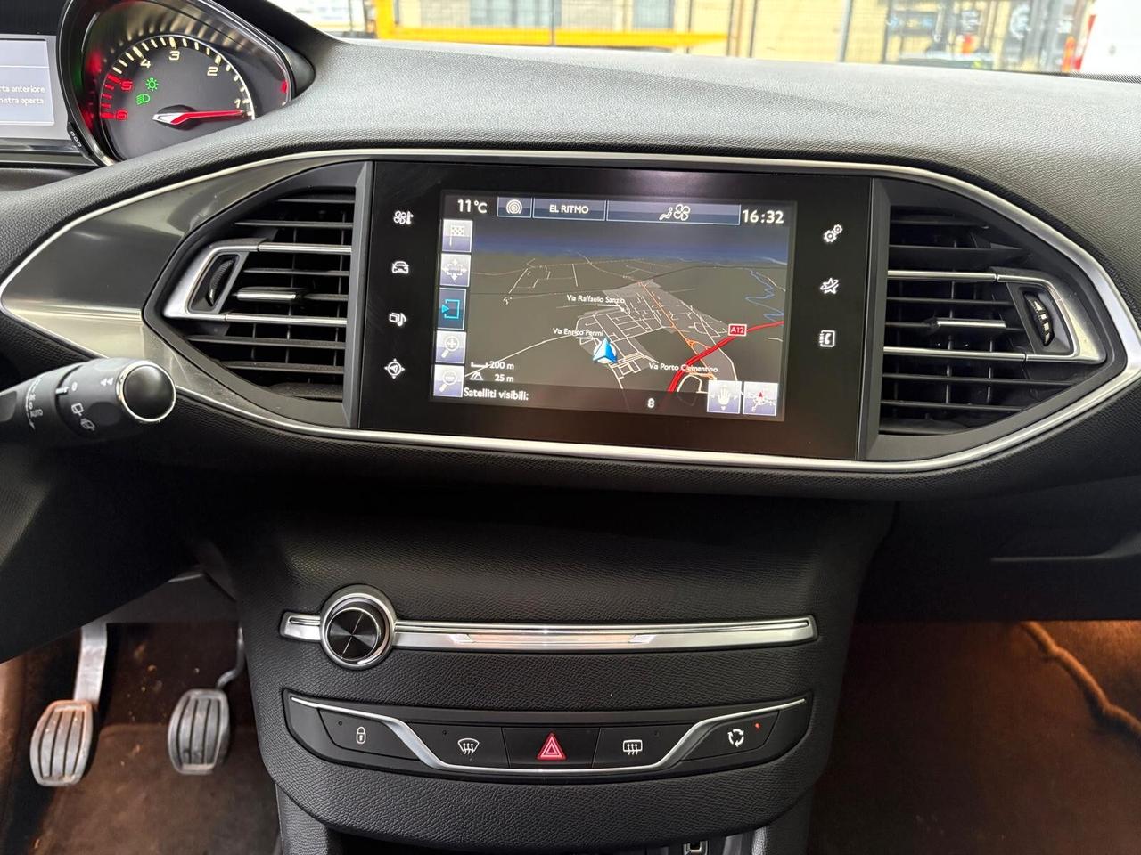 Peugeot 308 1.6 BlueHDi 120cv Allure