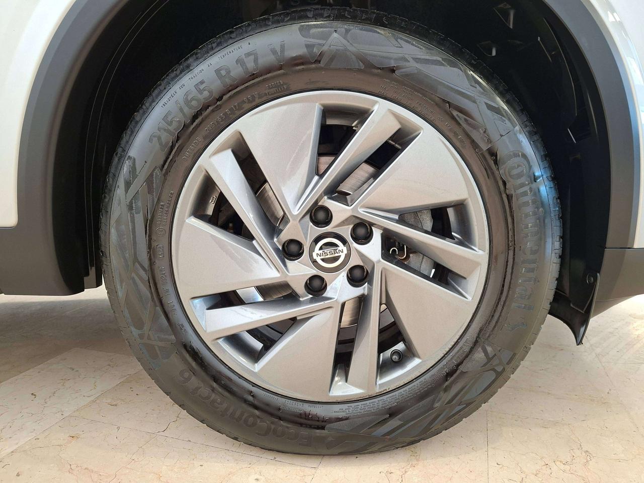 Nissan Qashqai 1.3 mhev BUSINESS 2wd 158cv Xtronic 2 ANNI GARANZIA AYVENS