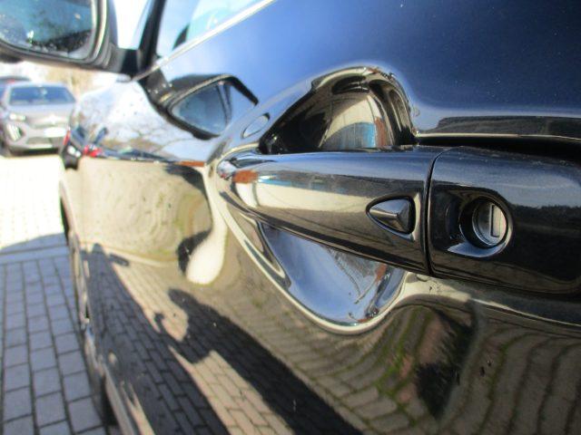 NISSAN Qashqai 1.5 dCi N-Connecta TETTO/Navi/360