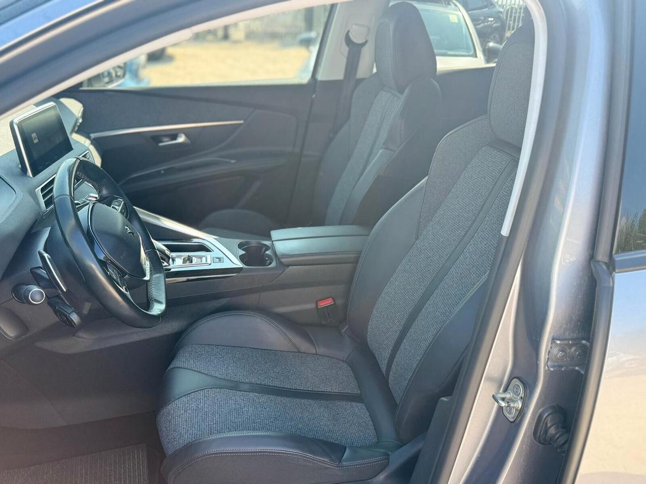 Peugeot 3008 Cambio Automatico 2017