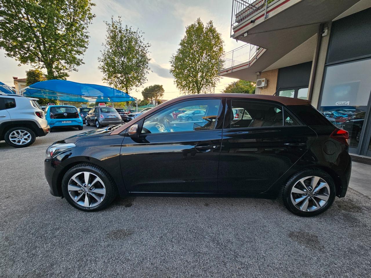 Hyundai i20 1.2 84 CV 5 porte Gpl