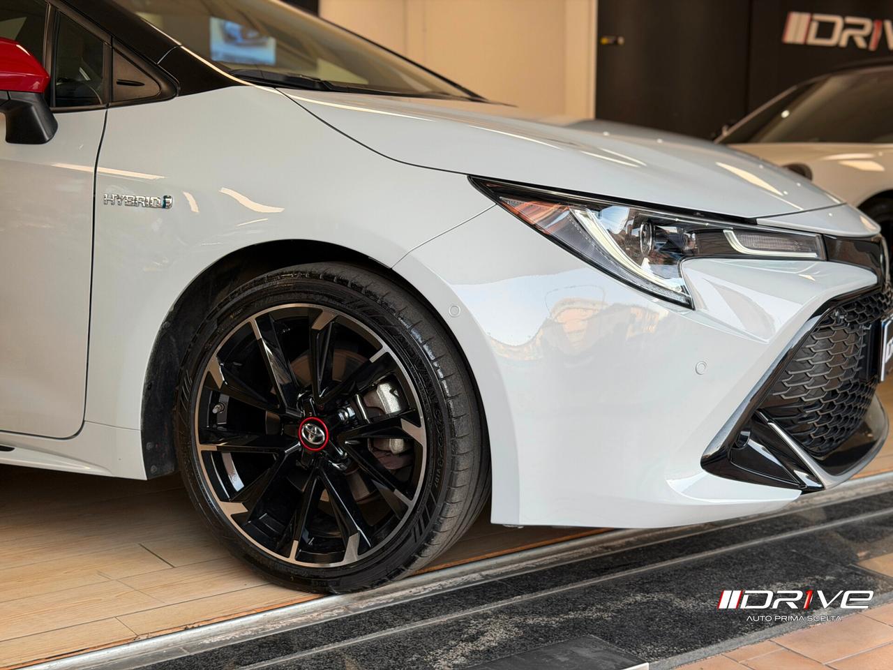 TOYOTA Corolla (2018-->) Corolla 2.0 Hybrid Lounge