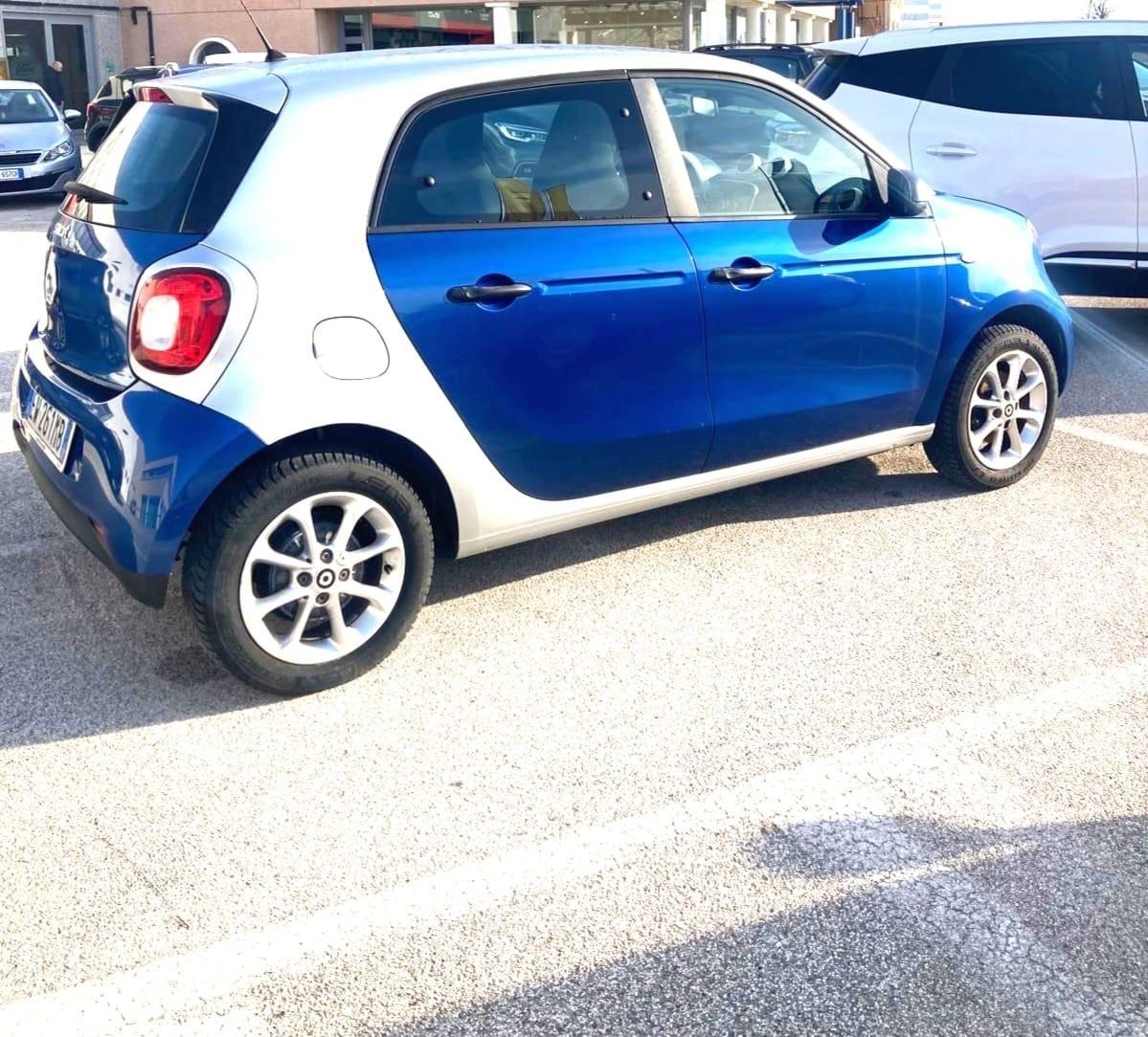 Smart ForFour -60 mila km -NEOPATENTATI