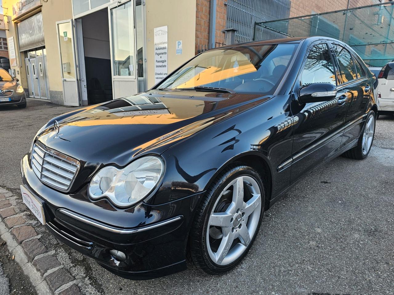 Mercedes-benz C 200 CDI 122cv Sport Edition*Navi*18*Unipro*