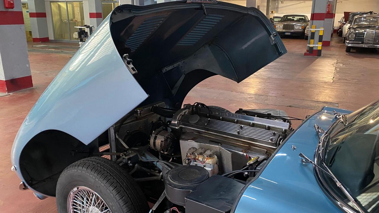 Jaguar E-Type 4.2