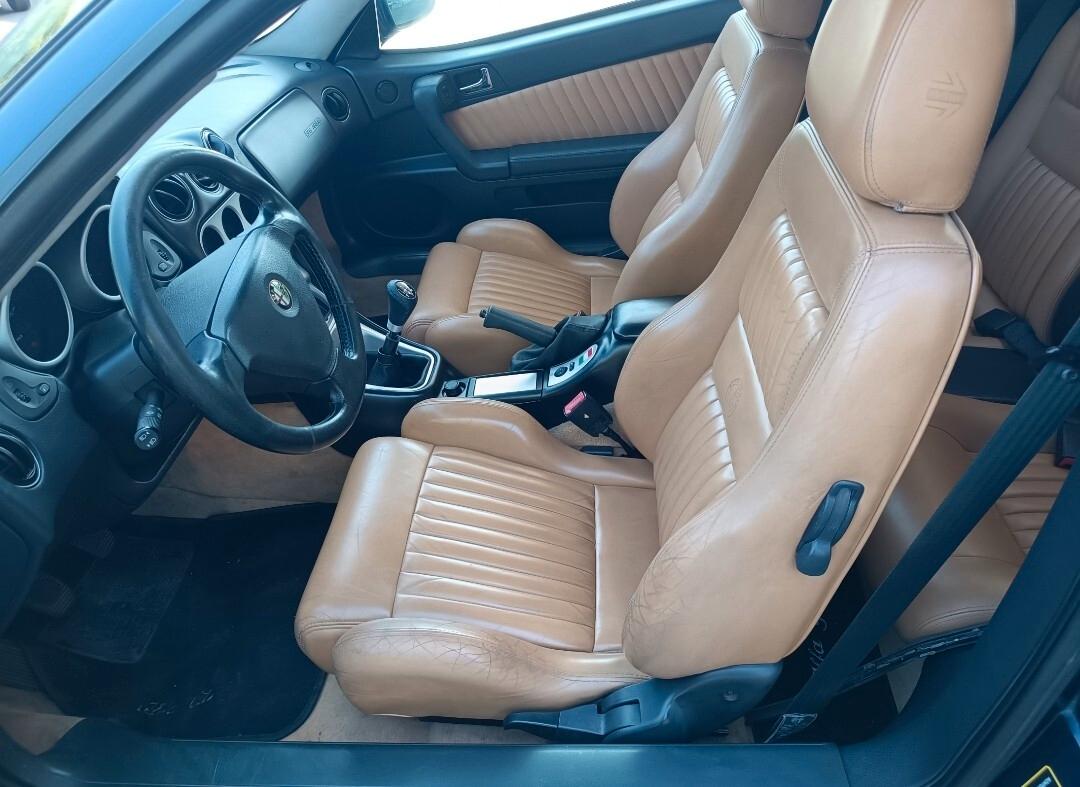Alfa Romeo GTV 2.0i 16V ASI CRS