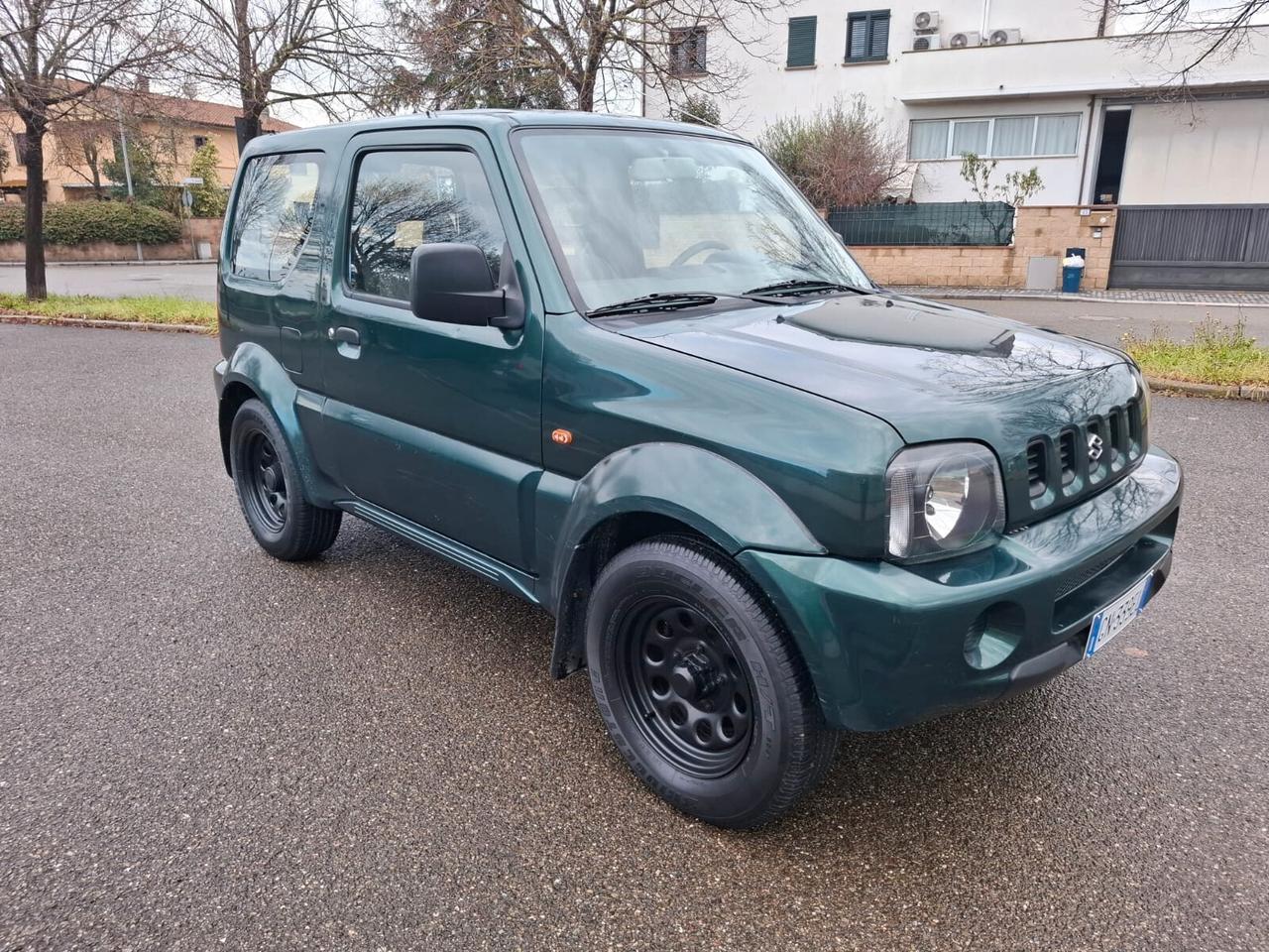 Suzuki Jimny 1.3 benz SOLAMENTE 118.000 km