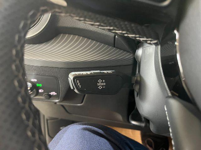 AUDI Q2 35TDI Stronic S line "19 Sline/Telec./Navi/MATRIX