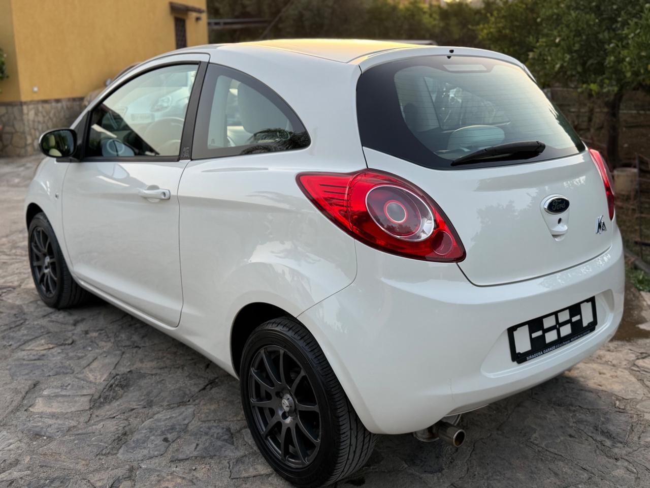 Ford Ka Ka+ 1.2 8V 69CV Titanium