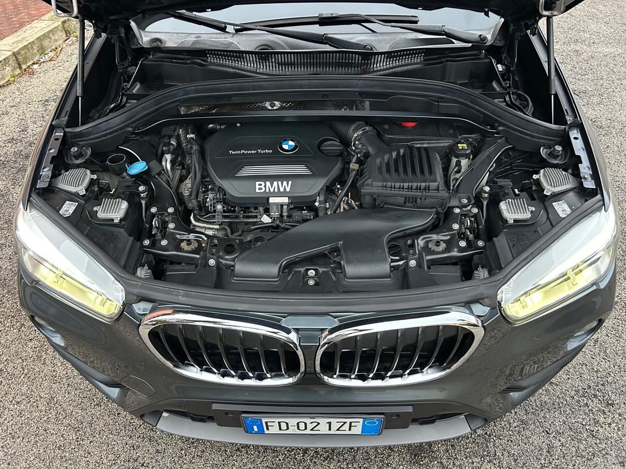 Bmw X1 sDrive18d xLine Strafull !!!