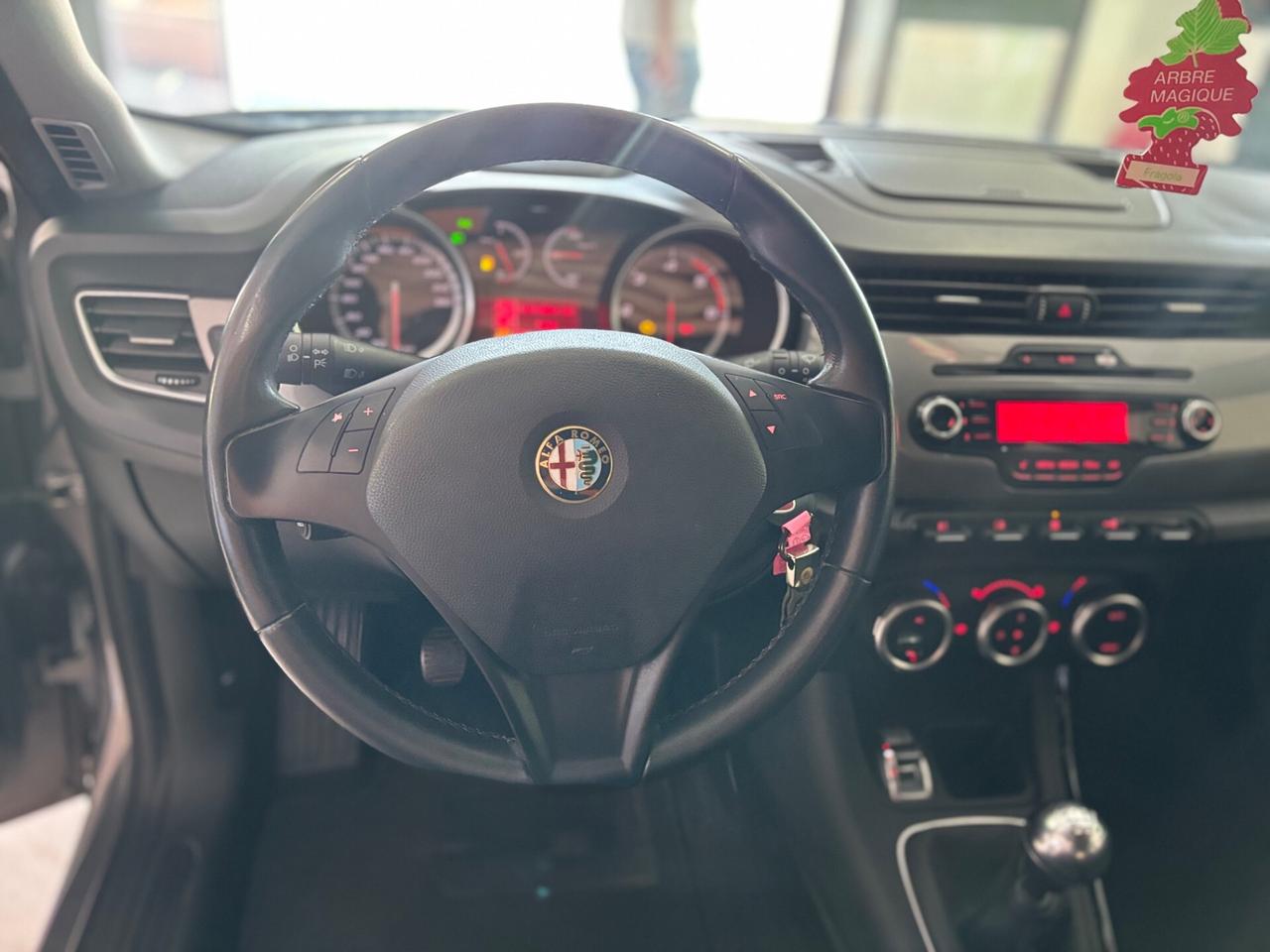 Alfa Romeo Giulietta 1.6 JTDm-2 105 CV Distinctive permute finanziamenti