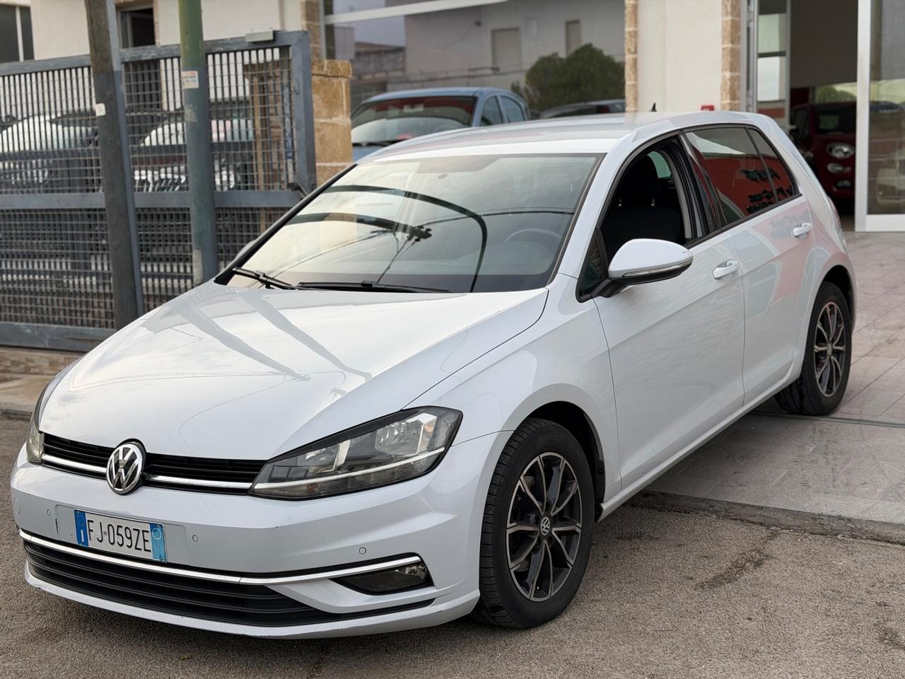Volkswagen Golf 7.5 1.6 TDI 115 CV BlueMotion Technology-2017/LED/COMANDI