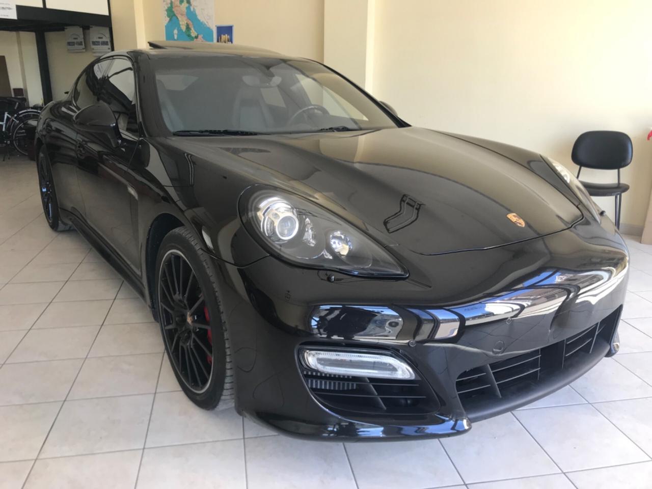 Porsche Panamera 4.8 Turbo S