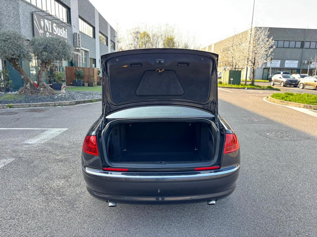 Audi A8 3.0 V6 TDI F.AP. quattro tiptronic