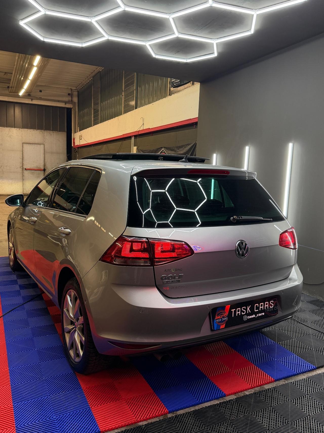 Volkswagen Golf 2.0 TDI 5p. 4MOTION Highline BlueMotion Technology