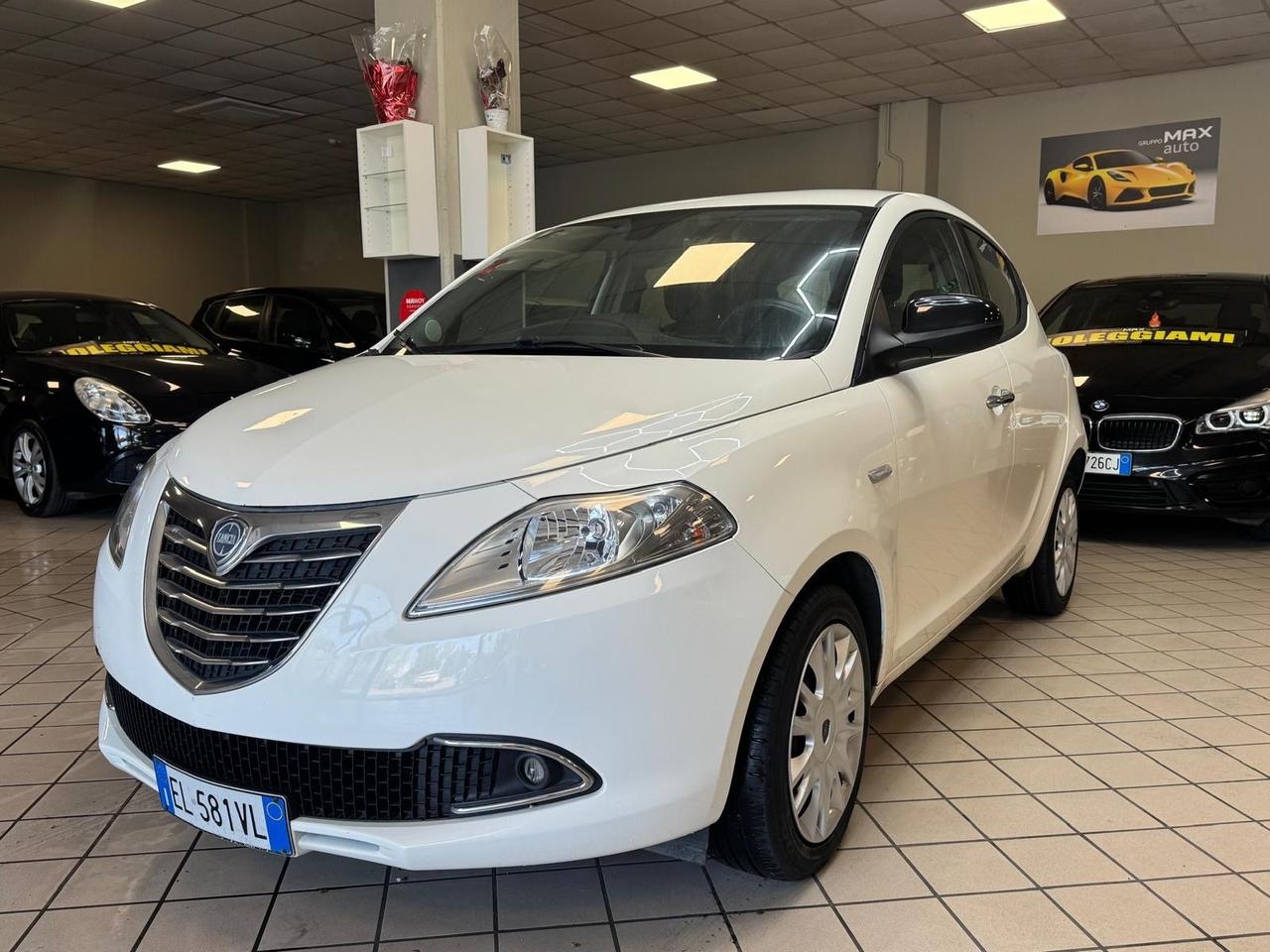 Lancia Ypsilon 1.2 69 CV 5 porte GPL Ecochic Gold