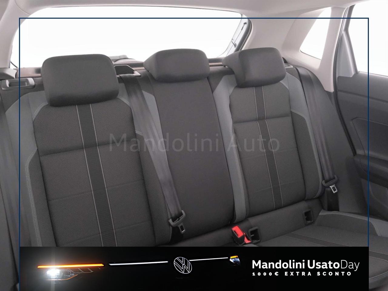Volkswagen Polo 1.0 tsi 110cv style dsg