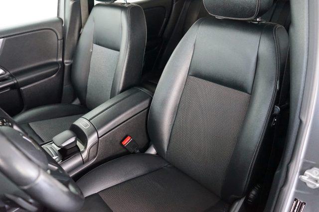 MERCEDES-BENZ GLA 180 d Automatic Business UFFICIALE UNIPROP.