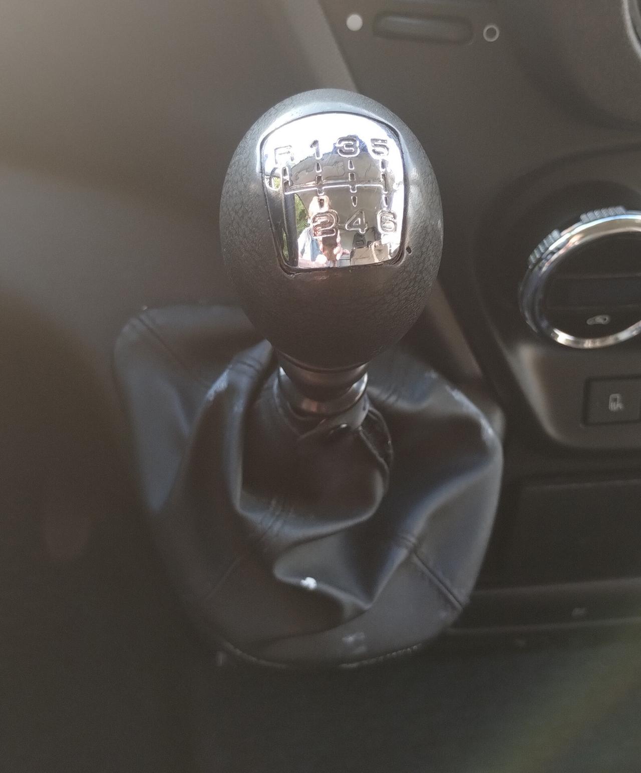 FURGONE IVECO DAILY CASSONATO