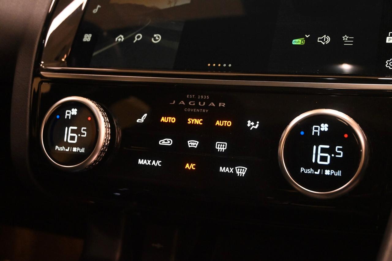 JAGUAR E-Pace (X540) E-Pace 1.5 I3 160 CV...