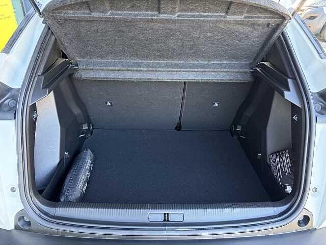 Peugeot 2008 1.5 BlueHDi 110 CV Allure Pack