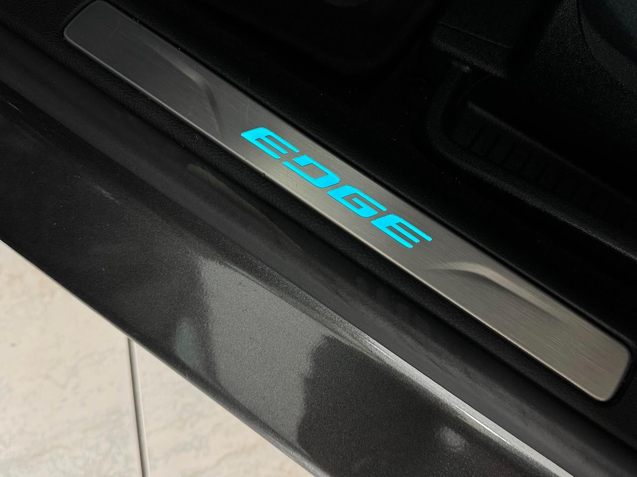 Ford Edge 2.0 TDCI 210CV AWD Powershift Titanium