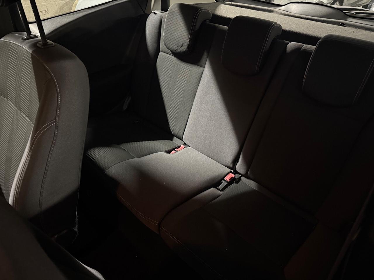 Renault Clio 1.2 16V 3 porte Luxe