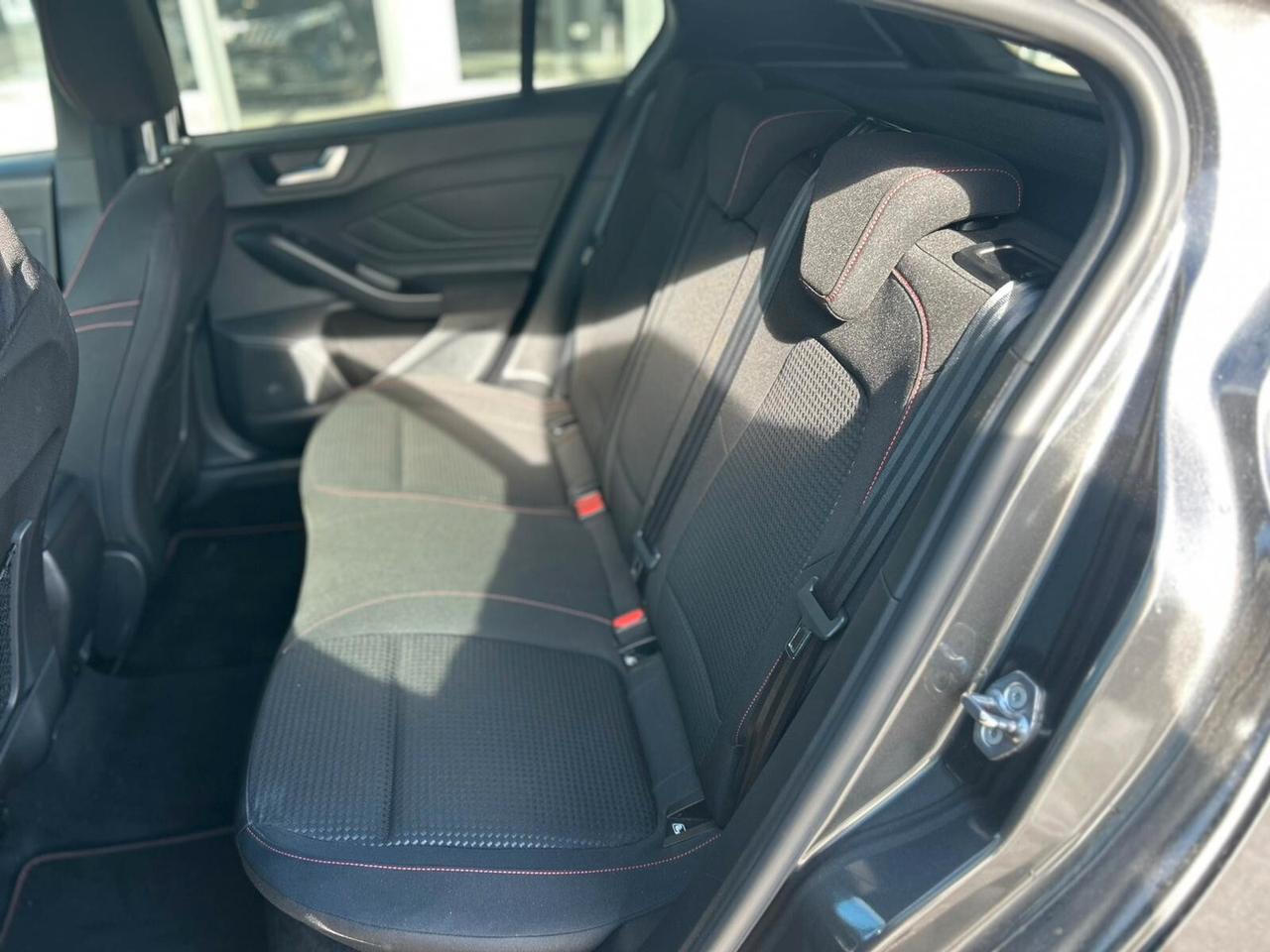 Ford Focus 1.0 EcoBoost Hybrid 125 CV 5p. ST-Line X