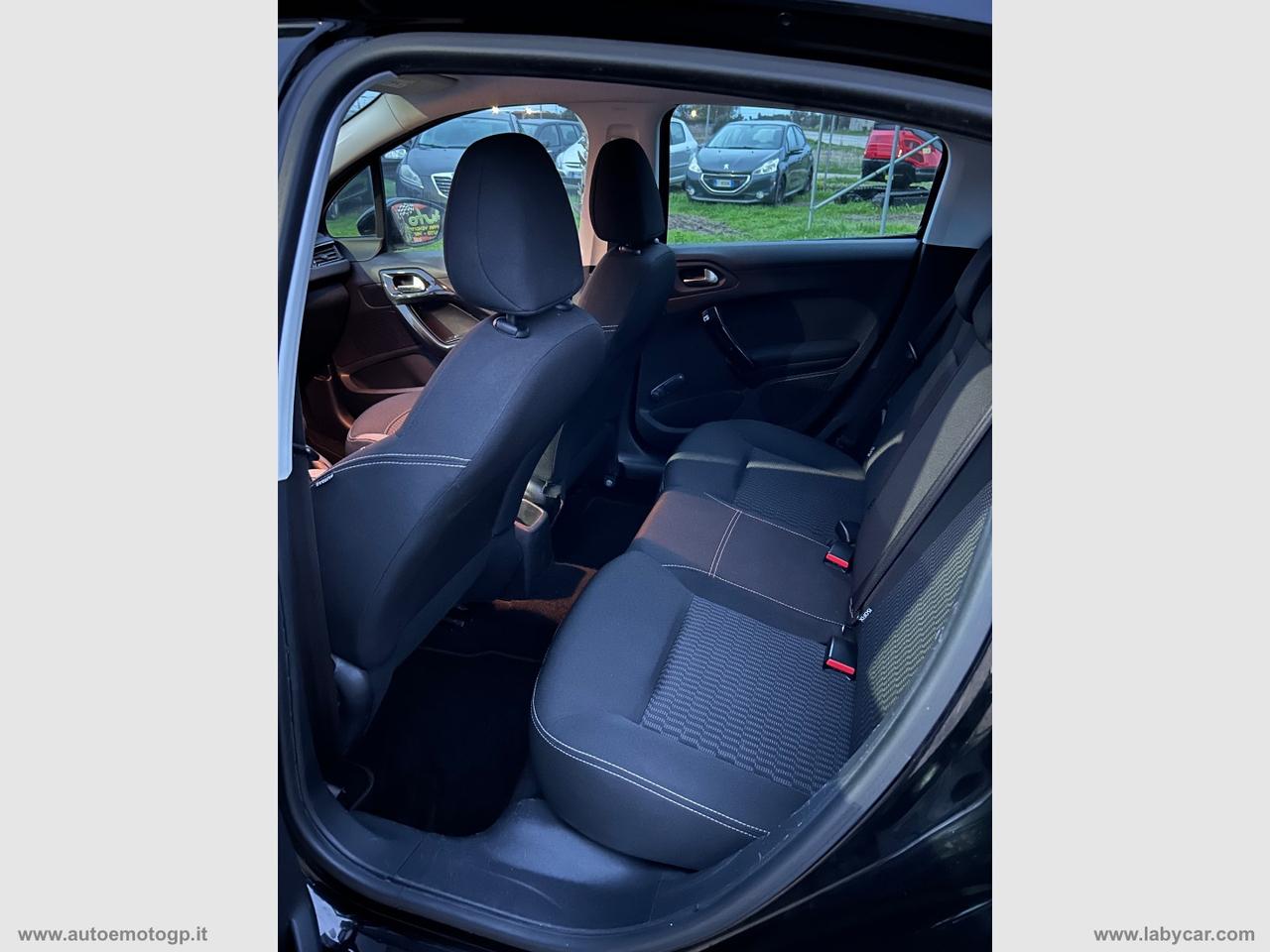 PEUGEOT 208 1.4 HDi 68 CV 5p. Active