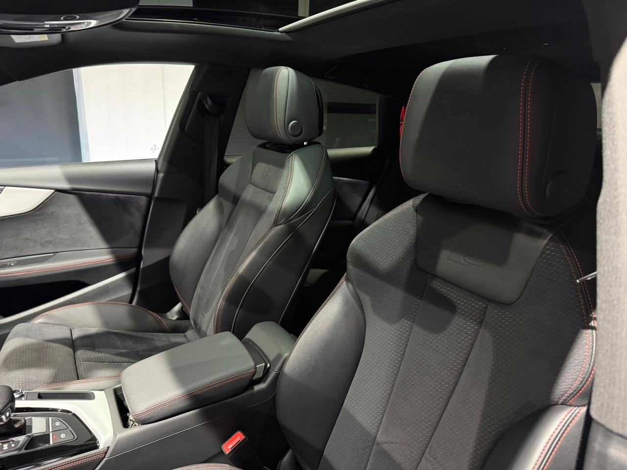 Audi A5 35 TDI S tronic Line Edition Identity Black