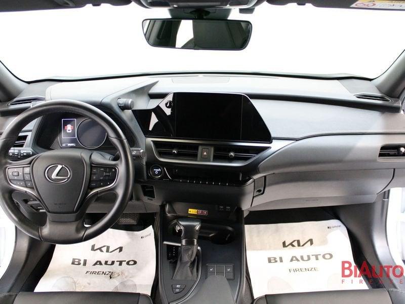Lexus UX UX 250h 2.0 Design 2wd cvt