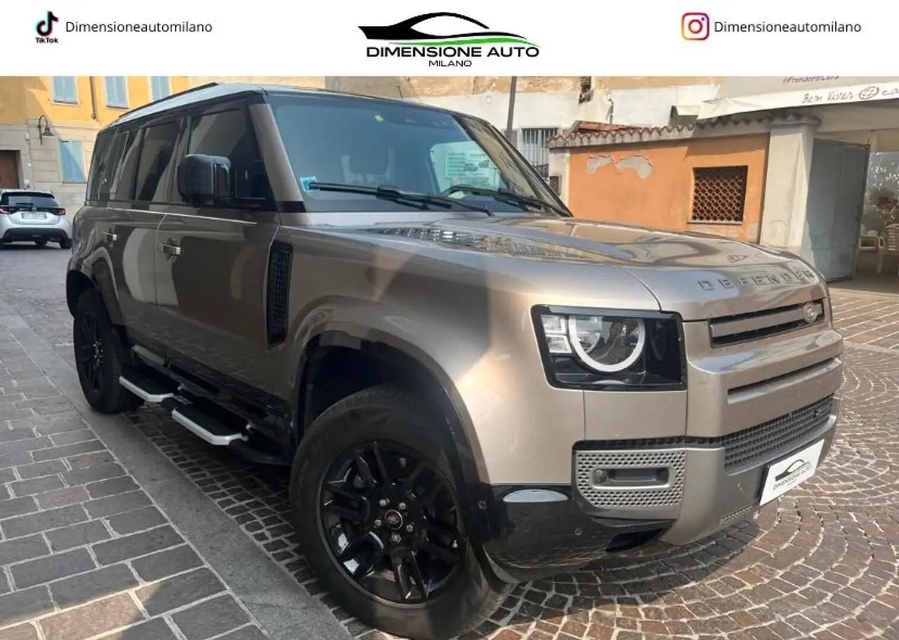 Land Rover Defender 110 3.0D I6 250 CV AWD Auto X-Dynamic HSE