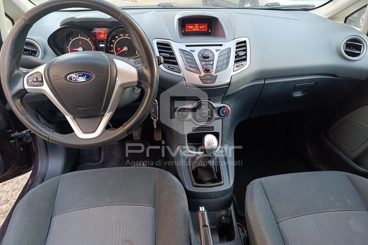 FORD Fiesta 1.4 TDCi 70CV 5 porte Titanium