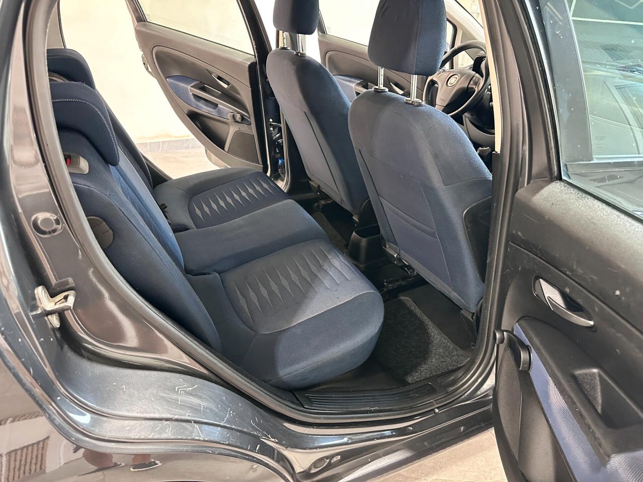 Fiat Grande Punto Grande Punto 1.3 MJT 75 CV 5 porte NUOVA – PERFETTA