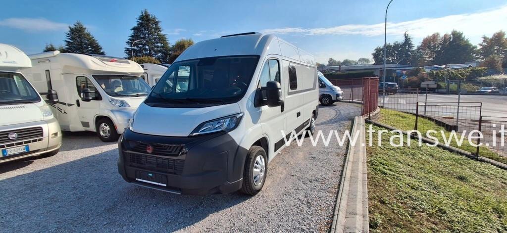 Bürstner Papilon PC 6.0 van con letto matrimoniale in coda